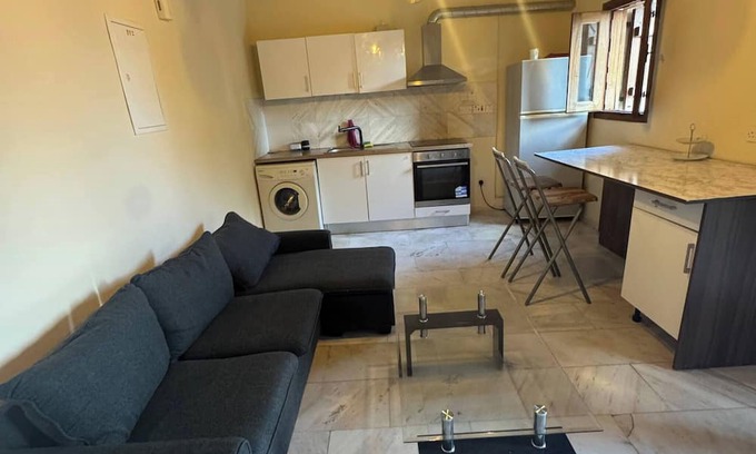Marathounta Apartment | Cozy home with Fireplace