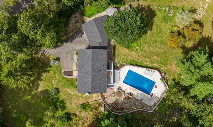 North Stonington House | 5BR Pool+Game Room: 1 mi to Foxwoods & Water Park