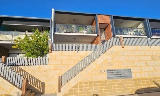 Alkimos Apartment | Wake up every morning with stunning ocean views on your door step.