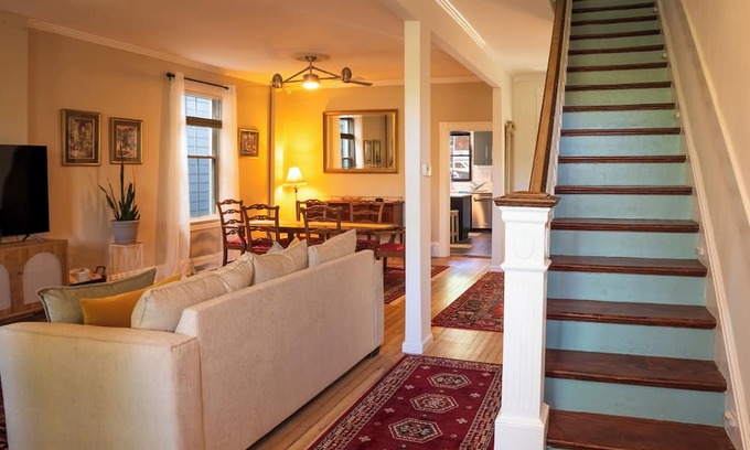 Fan District House | The Parkwood a 1910 historic gem