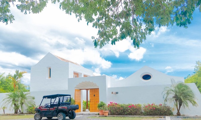 Playa Blanca House | Spacious 5-bedroom luxury villa with pool, golf view & Steps from the beach.