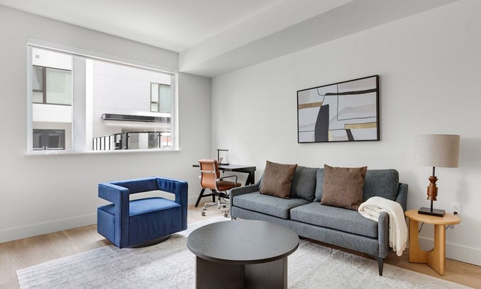 Burlingame Apartment | Blueground | Ingold - Milldale, pool, nr Park