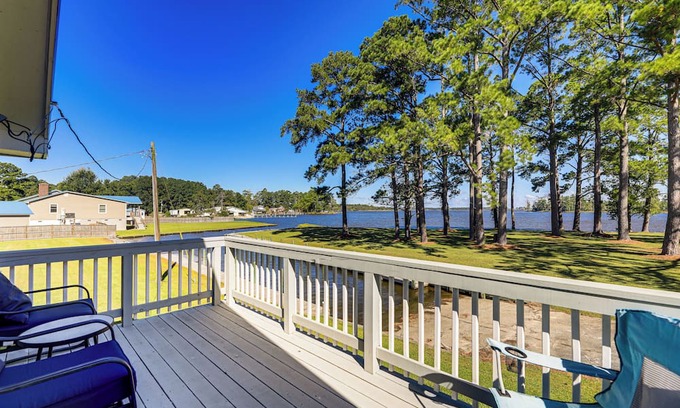 Aurora House | Private Boat Launch! Pamlico River Hideaway