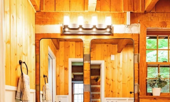 Dickson Cabin | Cozy Cabin and Homestead
