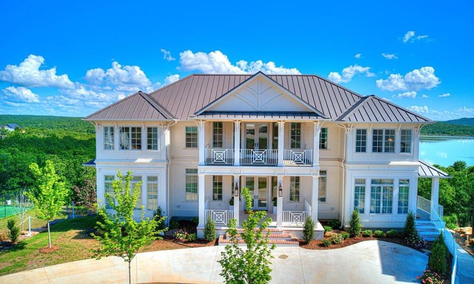 Eufaula House | Carlton Landing-The Winston House