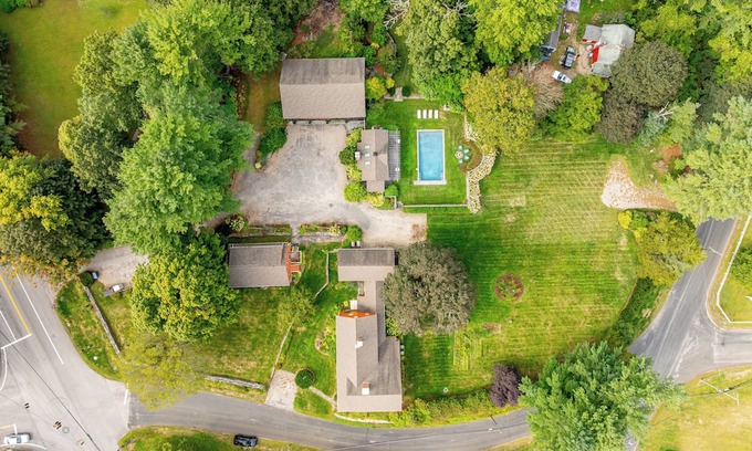 South Woodstock House | The McClellan Mansion