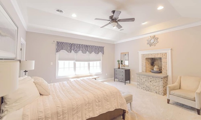 Boring House | Charming 7-bedroom house near Reisterstown