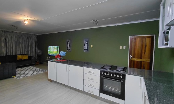Newcastle Apartment | Mont Pelaan 48