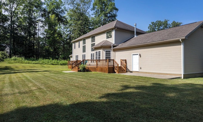 Montour Falls House | Luxurious 5-bedroom 4,000 square foot home