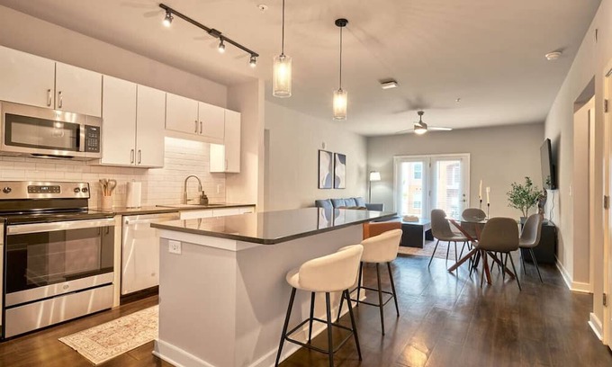 Clayton Apartment | 3BD Sanctuary Stone`s Throw from DT Clayton