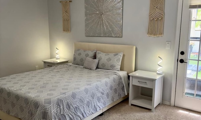 Rosemont House | Wonderful 3-bedroom house in Orlando close to Downtown and Springs