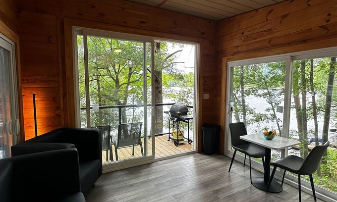 Parry Sound House | 1bedroom Unique Eco Log Cabins in Parry Sound #104