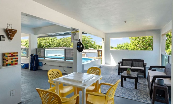 Montalva House | Las Palmas Beach House with Private Pool and Pool Table