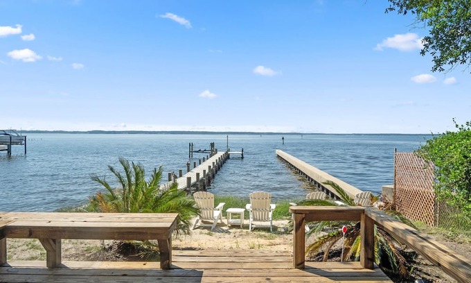 Minnesott Beach House | Ferry Breeze Beach House – NC Coastal Escape