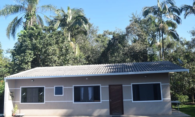 Morretes Cottage | Beautiful House! Enjoy moments in nature and cooling off in the pool,