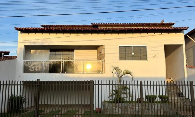 Alfenas House | Family Home for Graduations