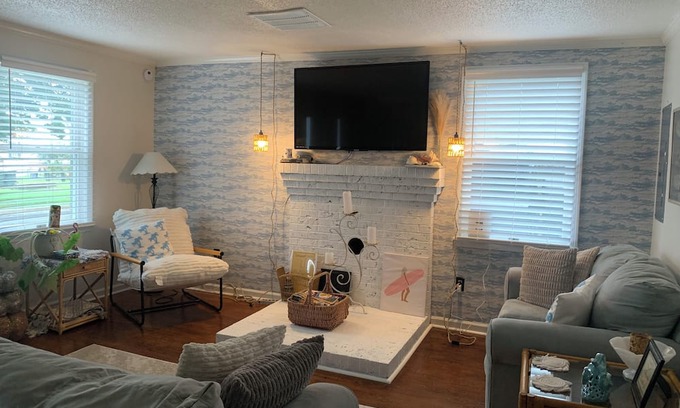 Snow Hill House | Quaint house in small town of Snow Hill, MD.Centrally located to 3 local beaches