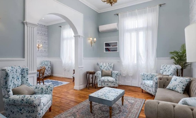 Downtown Cairo Apartment | `Downtown Sunny Hideaway: Vintage, 7 Balconies`