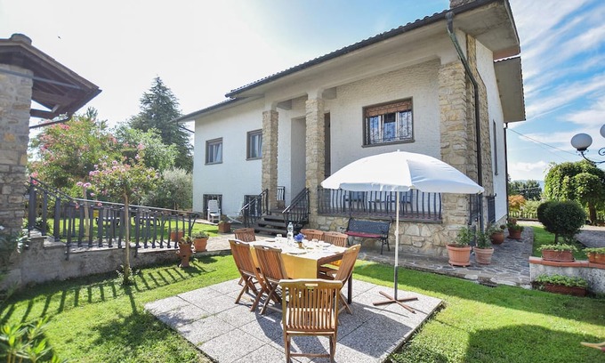 Pistoia House | 3 bedroom gorgeous home in Pistoia