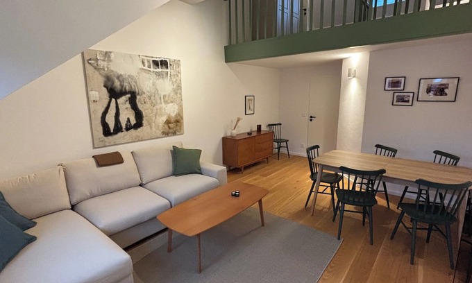 Hohenaschau im Chiemgau Apartment | Apartment Stubn Laubenstein 90 sqm, 3 bedrooms, living room with sofa bed and balcony