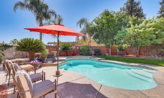 Fresno House | Outdoor Oasis w/Fire Pit: Pet-Friendly Fresno Gem