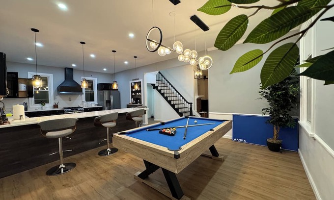 York House | THE BIG HOUSE