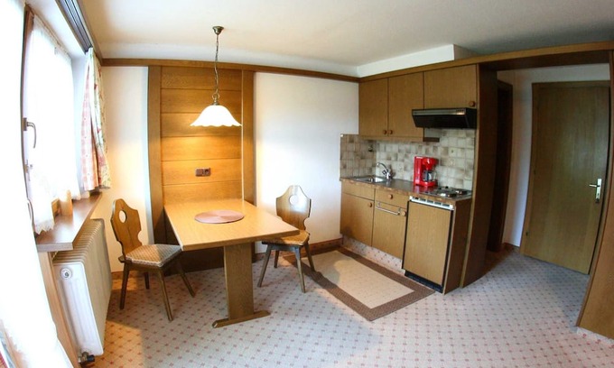 Tannheim Apartment | Vacation apartment 1 - Apartments Am Kirchacker