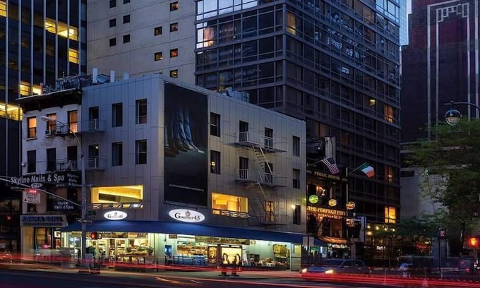 Midtown East Condo | Hotel Room in New York City!
