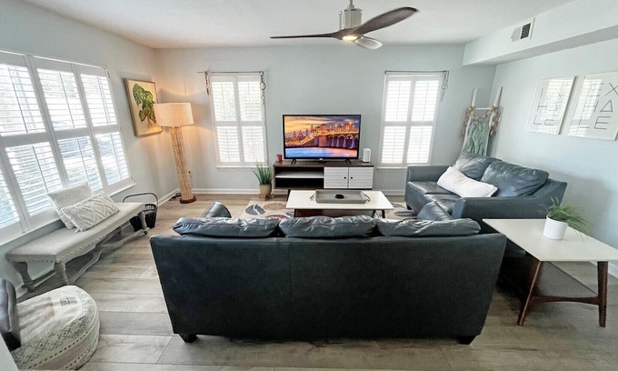 St. Augustine Beach Condo | ABS208A