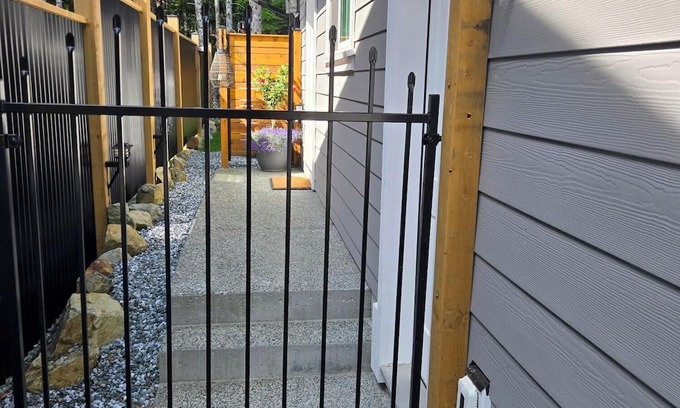 Shawnigan Lake House | Shawnigan Lake