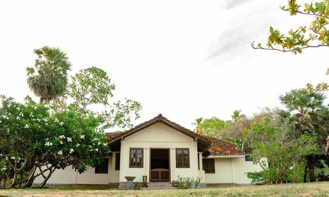 Irrakkakandi Villa | Surya Lagoon Village-Lovely 4-bedroom villa in Nilaveli with WiFi and AC