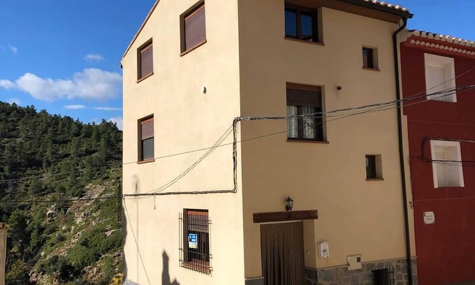 Fuente la Reina House | Homerez - House Fuente la Reina