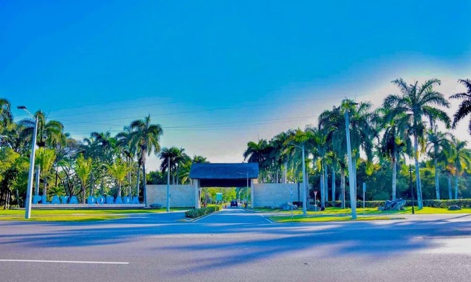 Los Brazos Apartment | Sunny Paradise