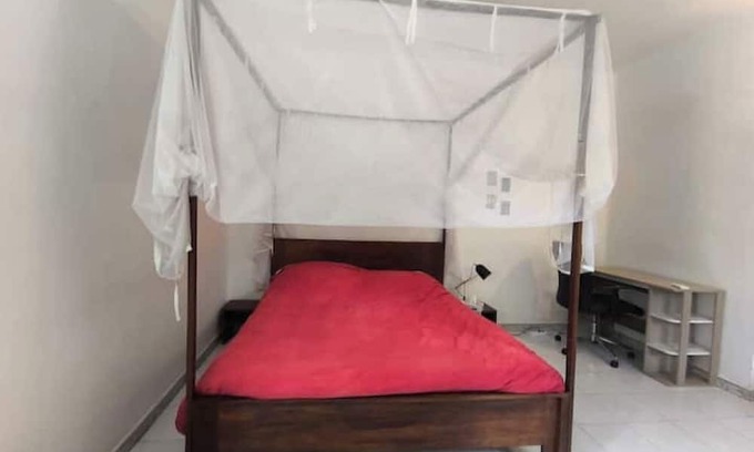 Grand Dakar Apartment | Studio Cosy & Quiet 1 bed living room & patio Fann Hock