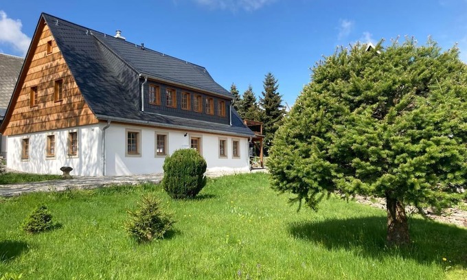 Georgenfeld House | Erzgebirgshaus Zirbenliebe - Holiday home