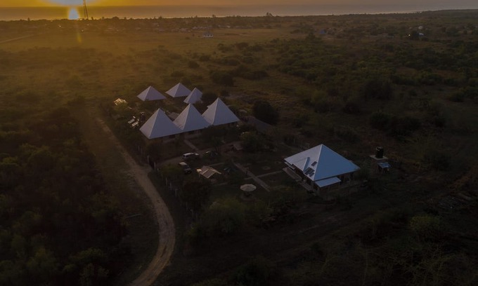 Saadani National Park RV Rental | Welcoming 13-bedroom campground in Saadani National Park.