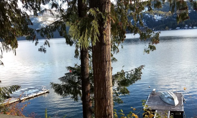Christina Lake Cabin | Whitehouse Cottage - our treasured piece of paradise!