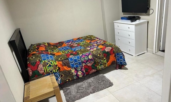Lusaka Cottage | Charming Mango Cottage in Lusaka – Garden Views & Free WiFi