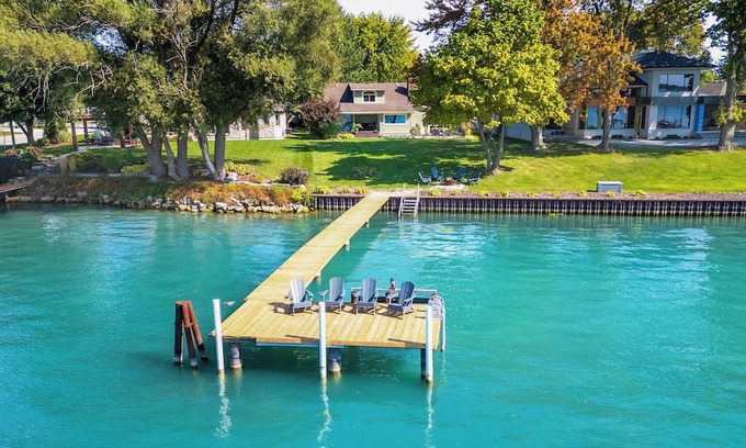 Sombra House | Ivy Cottage River Retreat Relax on the dock and watch the ships go by!