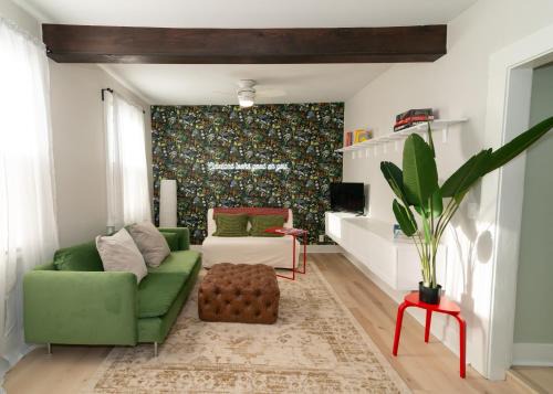 Detroit - Shoreway House | The Birdhouse Ohio City home