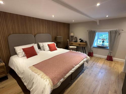 Brechfa Hotel | Forest Arms