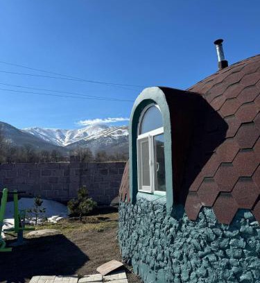 Armenia Ski Chalet | In bookhari