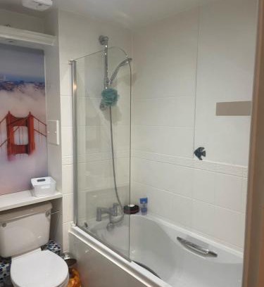 Royal Docks House | Madus roomz